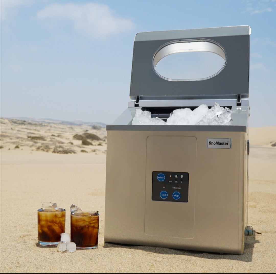 SnoMaster - 15Kg/24Hr Counter-Top Bullet Type Ice-Maker (ZBC-15)